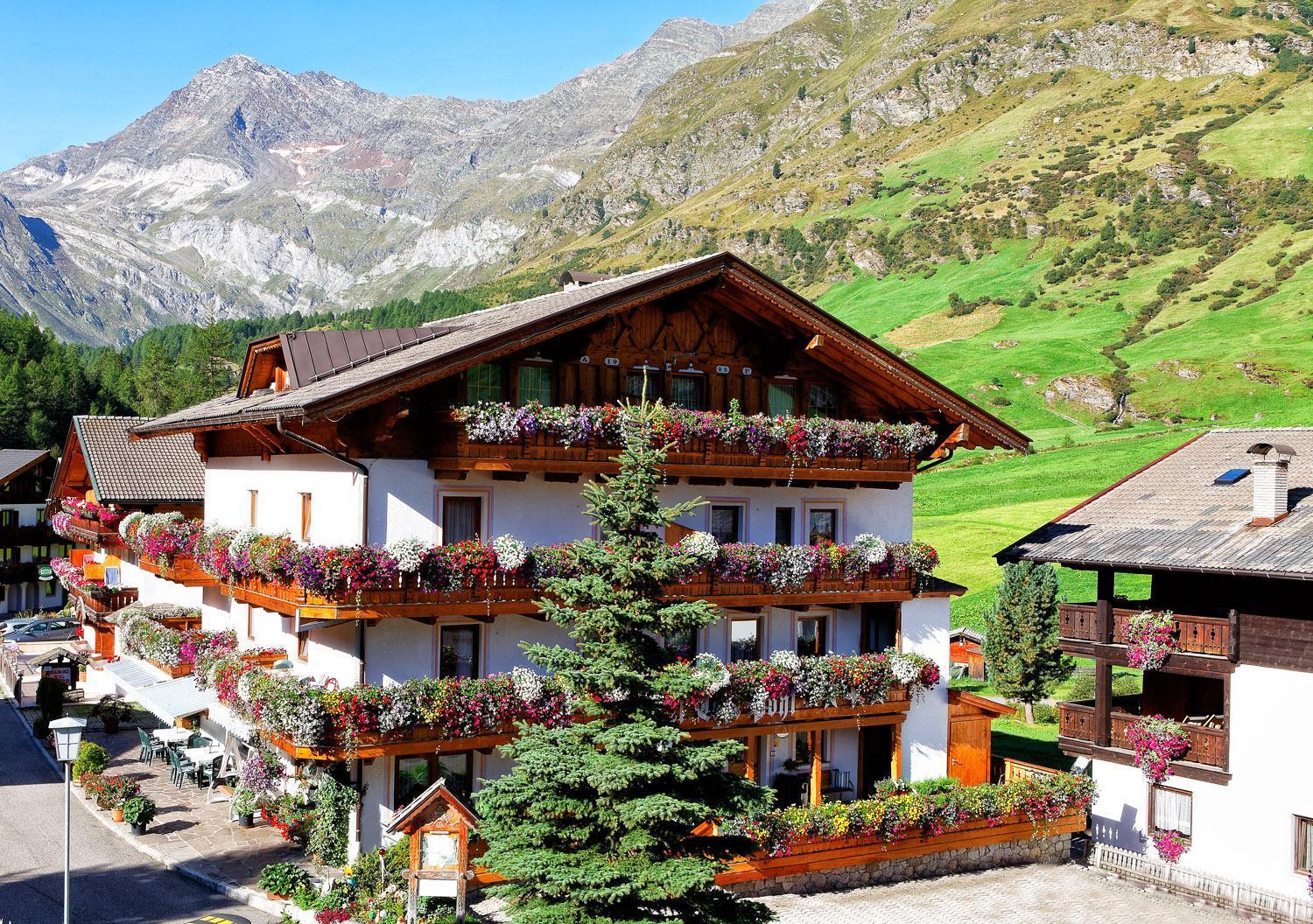 Hotel Das Lisann Pfelders Exterior photo